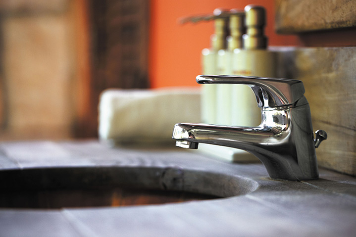A2B Plumbers are able to fix any leaking taps you may have in Upper Edmonton. 